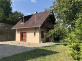 NA PREDAJ DVE REKREAČNÉ CHATY V OBCI BÁR, ČASŤ SZÖLLŐHEGY V MAĎARSKU 